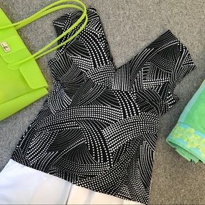 NINE WEST Stretchy poly-blend top.